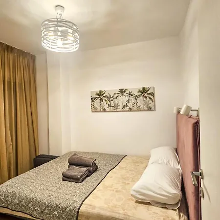 Sunshore Center #1 Chalkís